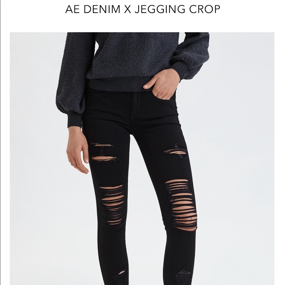 NWT American Eagle Ripped Crop Jegging